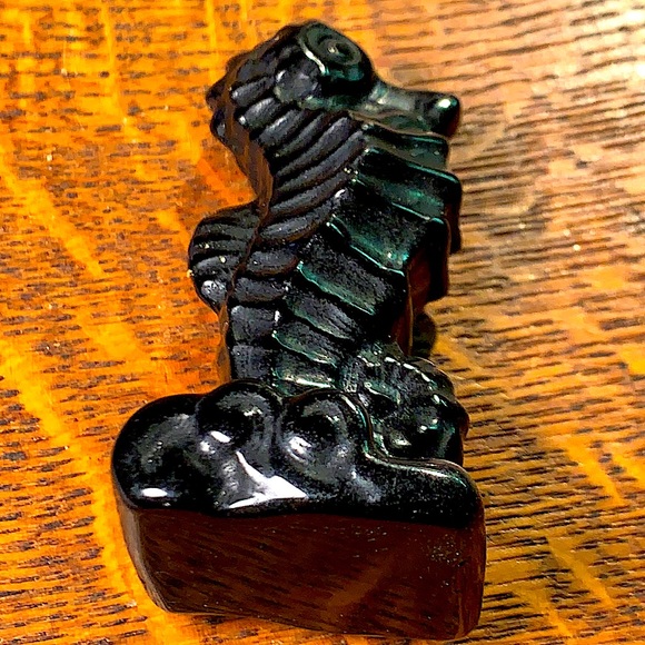 BLACK OBSIDIAN SEA HORSE - Picture 6 of 7